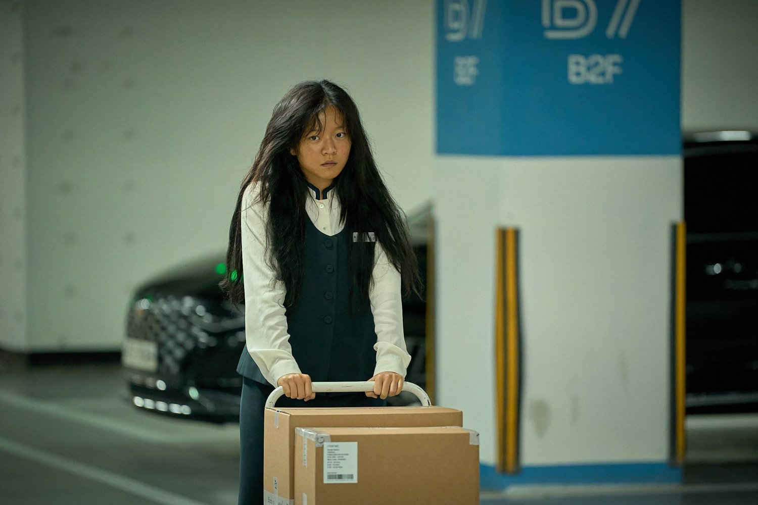 Pavane: Bản nhạc buồn về những con người kh&ocirc;ng d&aacute;m tin m&igrave;nh xứng đ&aacute;ng được y&ecirc;u- Ảnh 6.