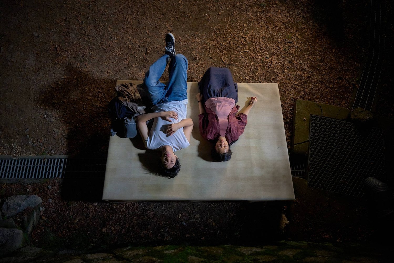 Pavane: Bản nhạc buồn về những con người kh&ocirc;ng d&aacute;m tin m&igrave;nh xứng đ&aacute;ng được y&ecirc;u- Ảnh 7.