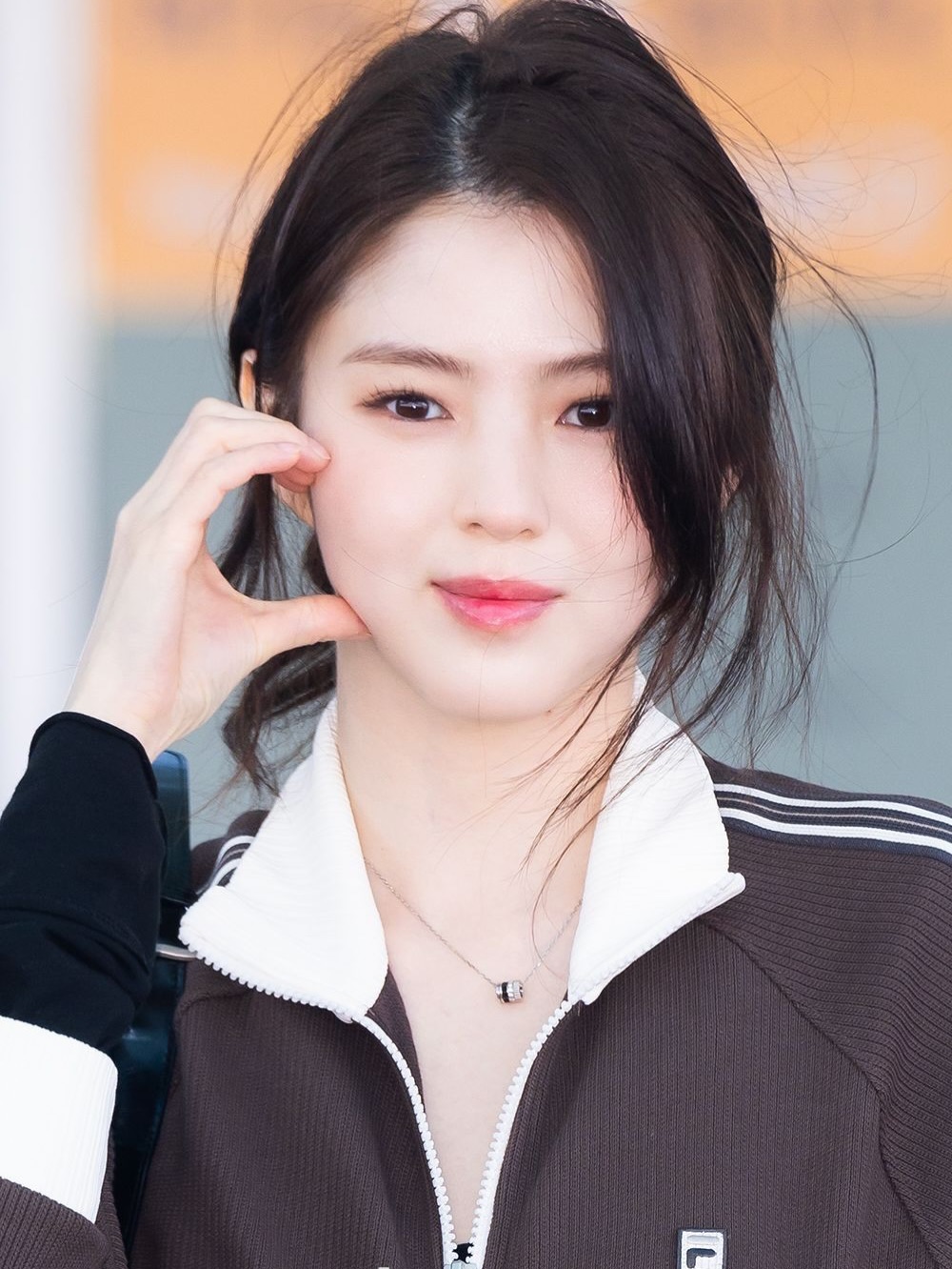 Phải gọi Han So Hee là "mỹ nữ tóc rối"!- Ảnh 4. Phải gọi Han So Hee là "mỹ nữ tóc rối"!- Ảnh 4.