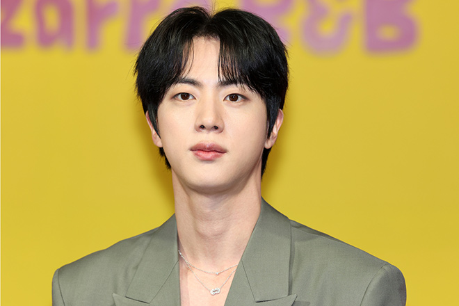 Phát sốt với quý tử nhà diễn viên Vincenzo: 20 tuổi cao 1m97, đẹp trai như Jin (BTS)!- Ảnh 3. Phát sốt với quý tử nhà diễn viên Vincenzo: 20 tuổi cao 1m97, đẹp trai như Jin (BTS)!- Ảnh 3.