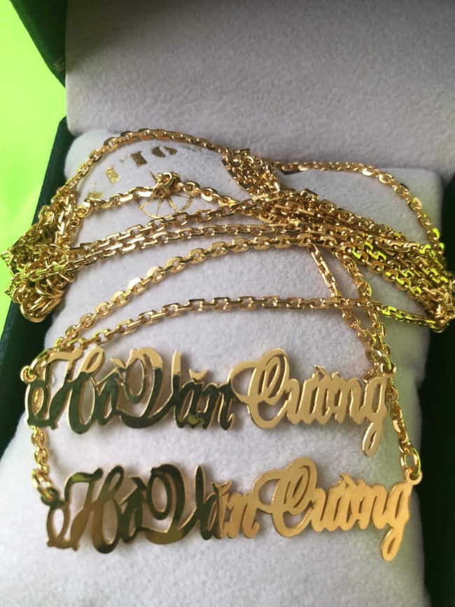 Nam ca sĩ được tặng v&agrave;ng nhiều nhất Việt Nam: Nhận tiền mặt cả trăm triệu đồng tr&ecirc;n s&acirc;n khấu, 13 tuổi đ&atilde; nổi tiếng- Ảnh 5.