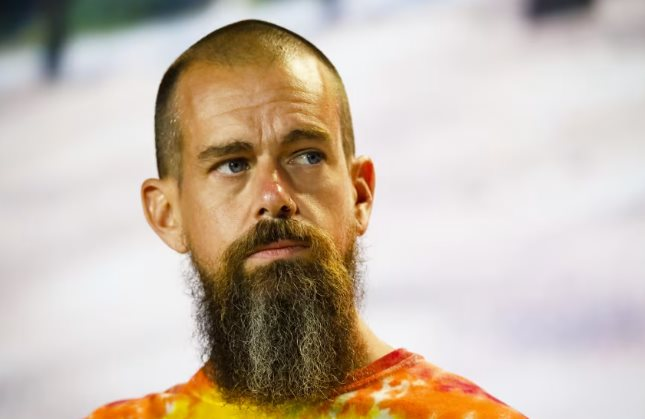 C&ocirc;ng ty fintech nổi tiếng sa thải 4.000 nh&acirc;n sự v&igrave; AI, sẽ tự động h&oacute;a nhiều vị tr&iacute; chiến lược- Ảnh 1.