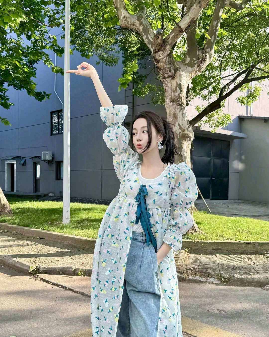 Mỹ nhân cả đời không biết xấu là gì: Mặt đẹp dáng đẹp, đến style cũng ngất ngây lòng người- Ảnh 13. Mỹ nhân cả đời không biết xấu là gì: Mặt đẹp dáng đẹp, đến style cũng ngất ngây lòng người- Ảnh 13.