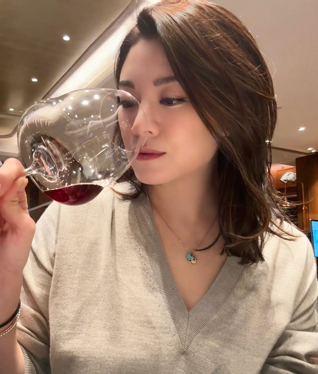 Nữ diễn vi&ecirc;n 2 lần bị đại gia ruồng bỏ, hơn 10 lần xem mắt thất bại, giờ c&oacute; cuộc sống kh&oacute; tin- Ảnh 5.