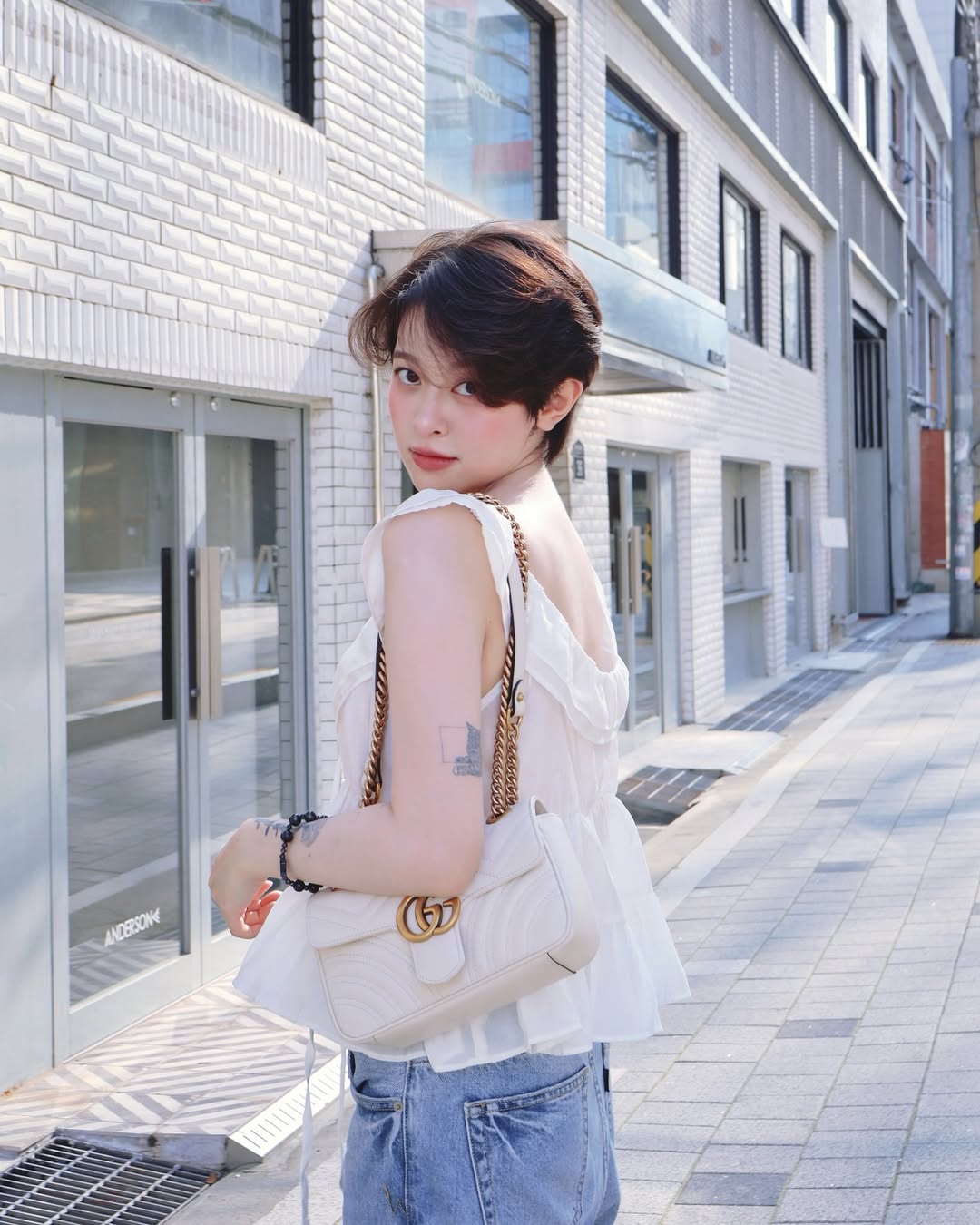 Mỹ nữ nặng 37kg, cao 1m47: S&aacute;ch gi&aacute;o khoa mặc đẹp cho hội thấp b&eacute;, gu thời trang đỉnh th&igrave; th&ocirc;i!- Ảnh 2.