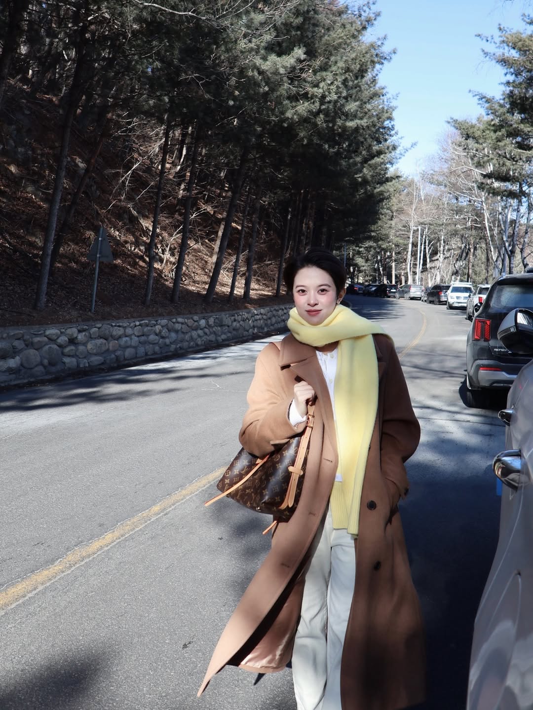 Mỹ nữ nặng 37kg, cao 1m47: S&aacute;ch gi&aacute;o khoa mặc đẹp cho hội thấp b&eacute;, gu thời trang đỉnh th&igrave; th&ocirc;i!- Ảnh 7.