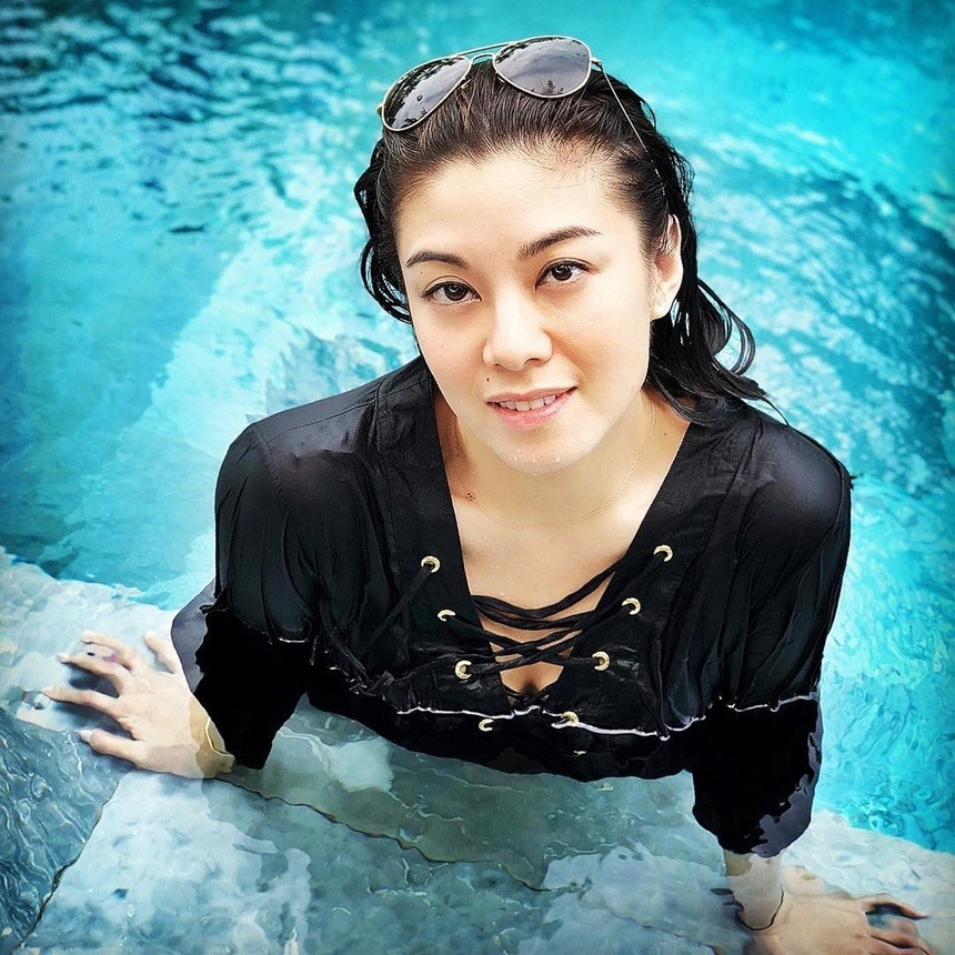 Nữ diễn vi&ecirc;n 2 lần bị đại gia ruồng bỏ, hơn 10 lần xem mắt thất bại, giờ c&oacute; cuộc sống kh&oacute; tin- Ảnh 4.