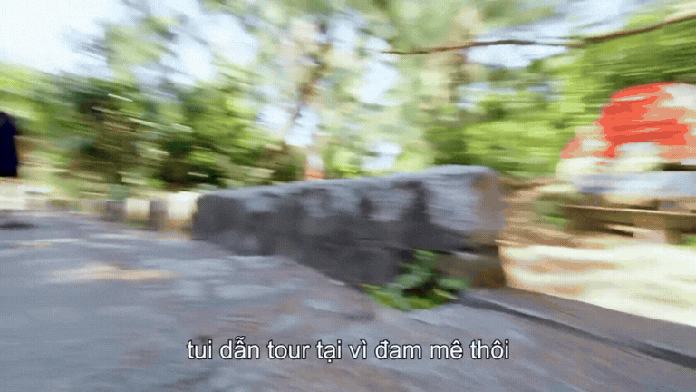 Bị bóc phốt thái độ chảnh chọe nhưng Bị bóc phốt thái độ chảnh chọe nhưng