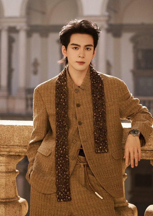 Loạt sao ch&acirc;u &Aacute; đổ bộ Milan Fashion Week- Ảnh 10.