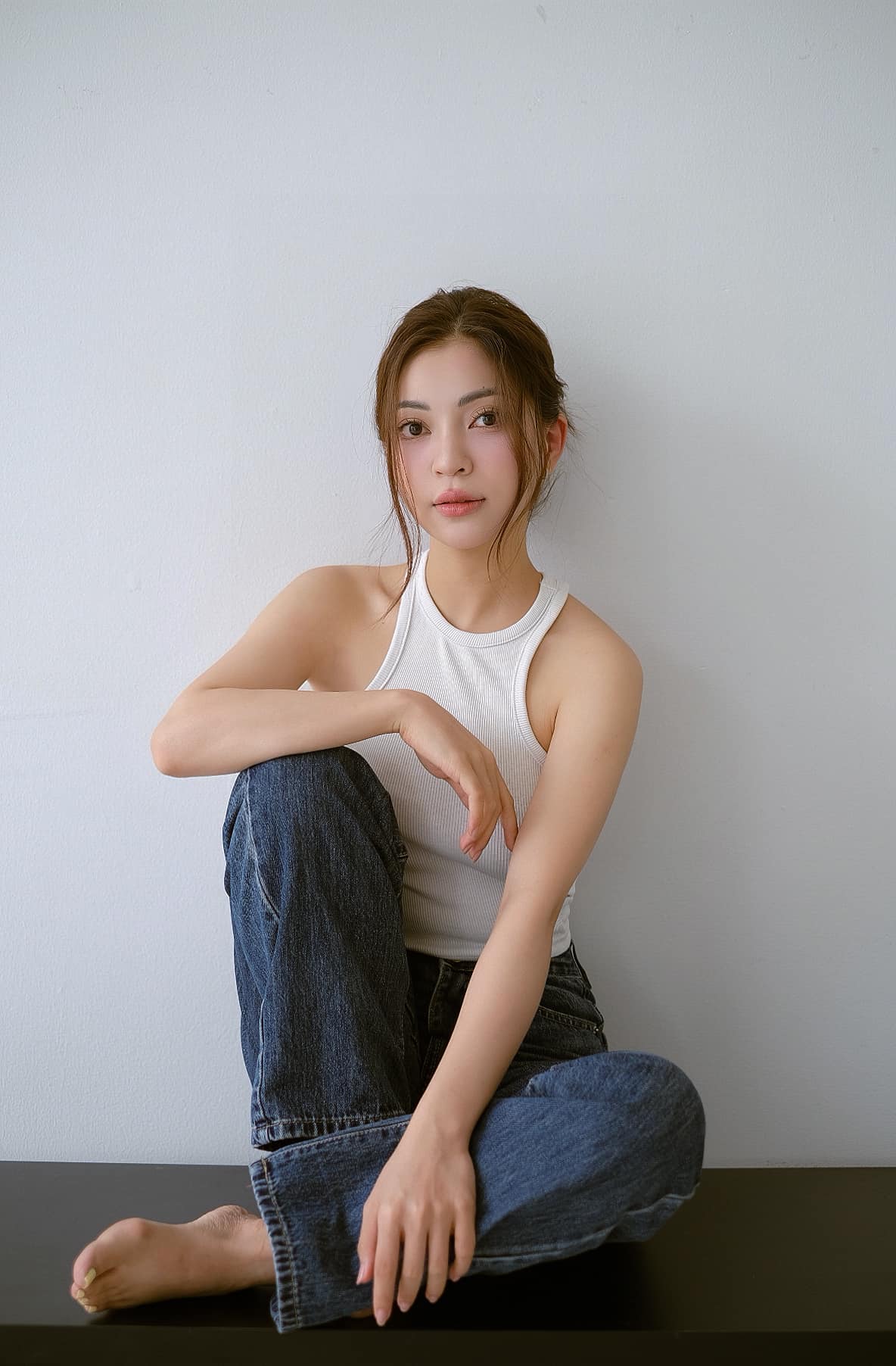 B&iacute; ẩn lớn trong h&ocirc;n nh&acirc;n của Nhật L&ecirc;- Ảnh 7.