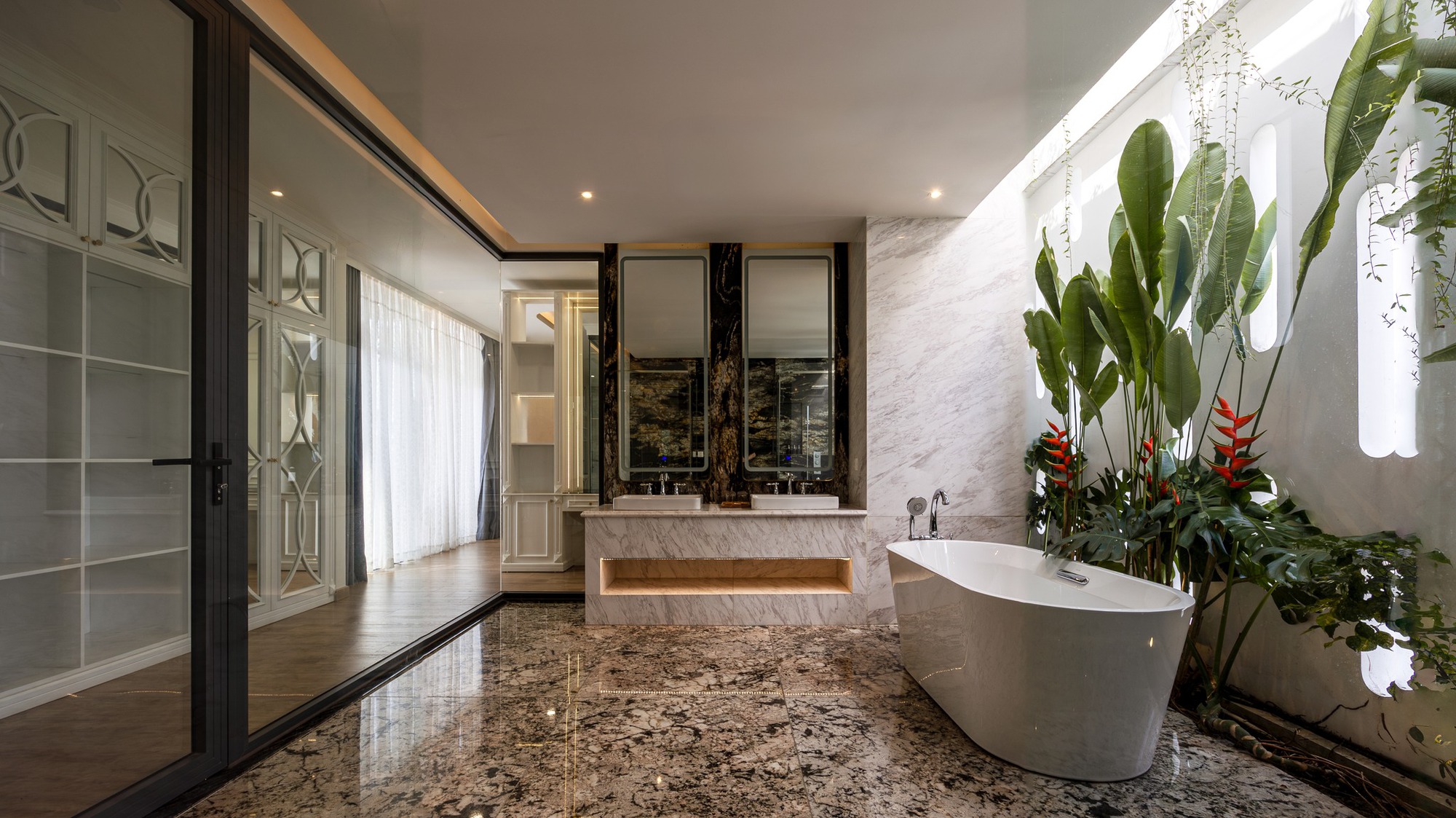 Trọn vẹn về villa trong Thỏ Ơi!! của Trấn Th&agrave;nh: Bối cảnh xa hoa nhưng cũng đầy &aacute;m ảnh- Ảnh 13.