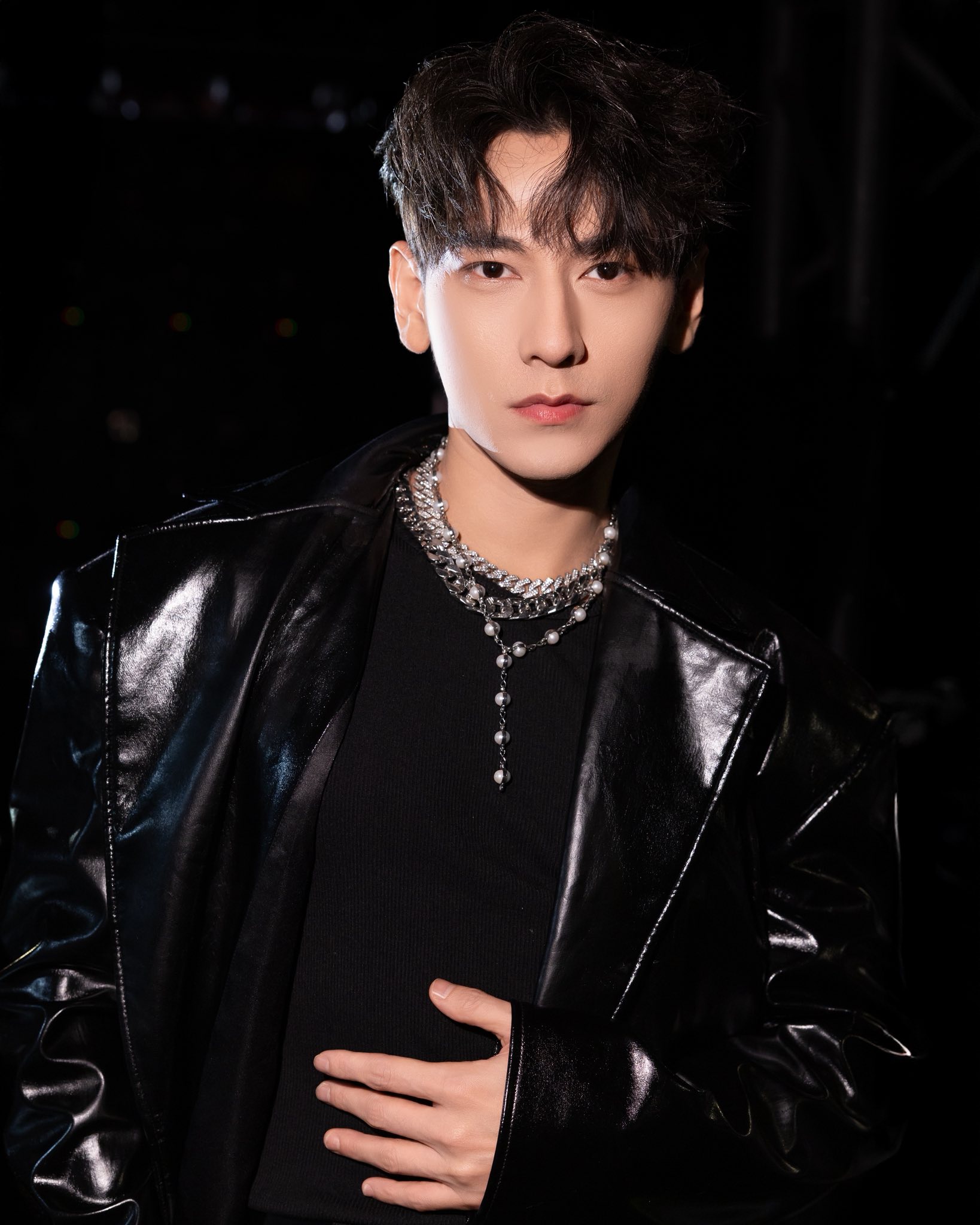 Showbiz Việt c&oacute; mỹ nam chưa từng biết xấu: Đẹp như x&eacute; truyện bước ra, kỷ lục Top 100 nam thần Ch&acirc;u &Aacute; chưa ai ph&aacute; vỡ- Ảnh 3.