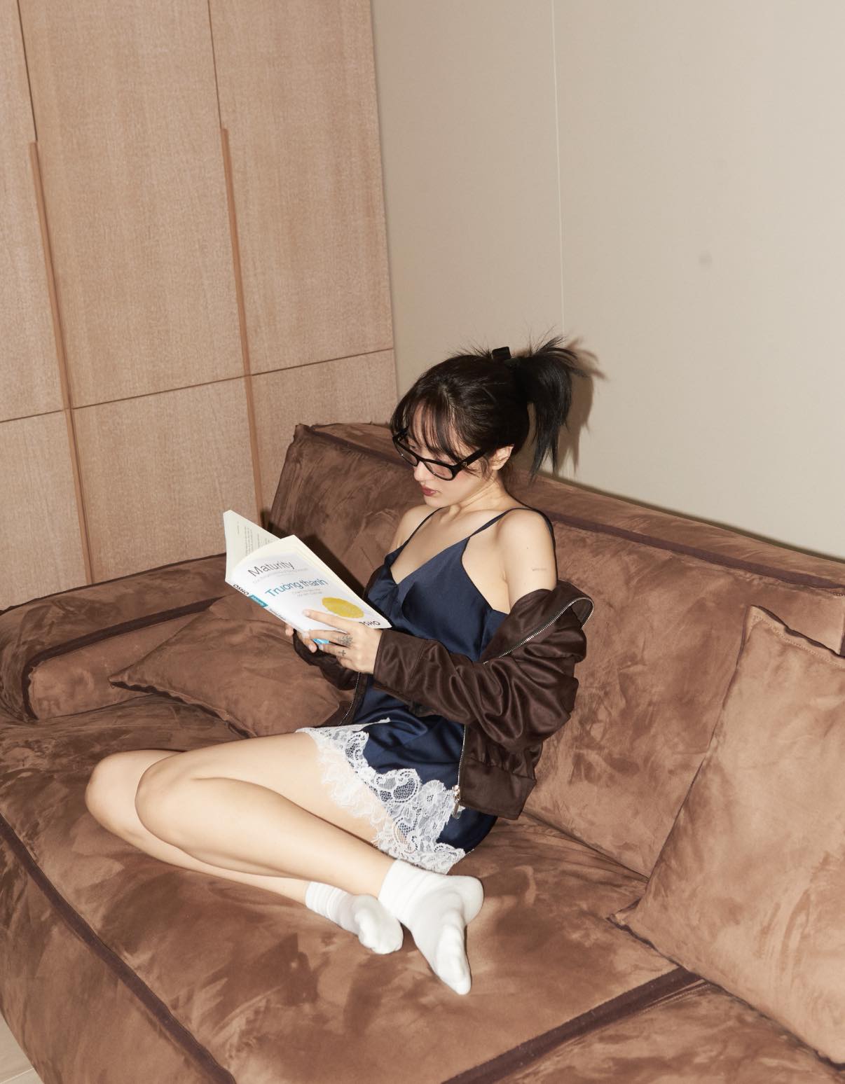 Ph&aacute;t ngại v&igrave; chiếc v&aacute;y trong ph&ograve;ng thu của Bảo Anh- Ảnh 4.