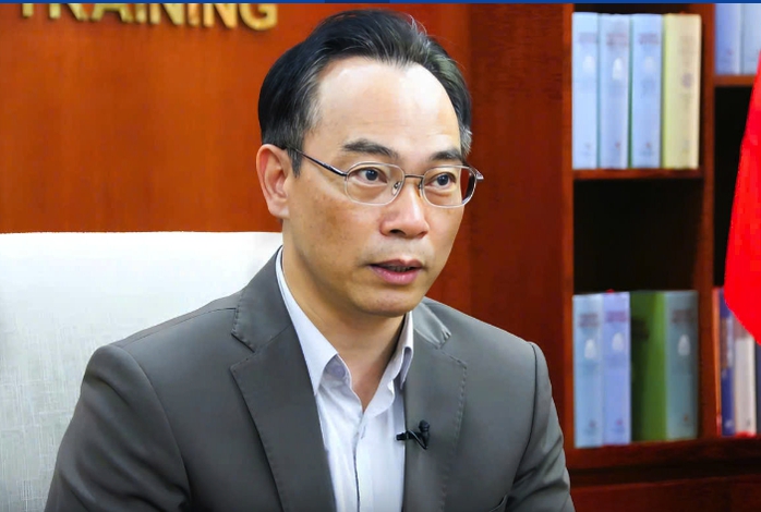 &Ocirc;ng Ho&agrave;ng Minh Sơn l&agrave;m quyền Bộ trưởng Bộ Gi&aacute;o dục v&agrave; Đ&agrave;o tạo- Ảnh 1.