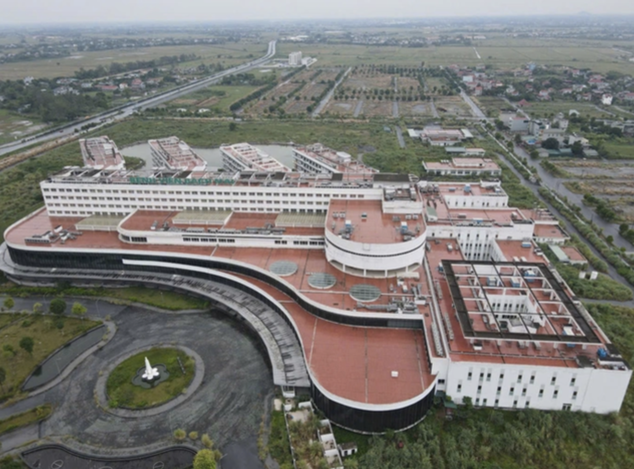 Vụ cựu Bộ trưởng Y tế Nguyễn Thị Kim Tiến: Cựu Gi&aacute;m đốc Ban Quản l&yacute; dự &aacute;n bị lừa 2 triệu USD- Ảnh 2.