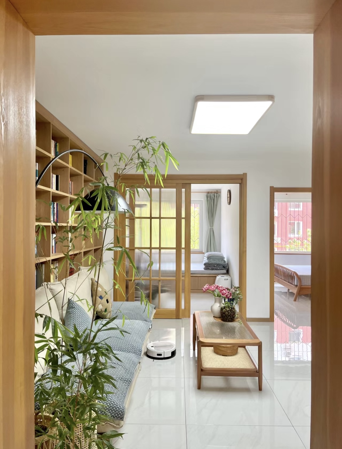 Bước v&agrave;o căn hộ 68m&sup2; n&agrave;y mới hiểu: Sạch sẽ l&agrave; phong thủy tốt nhất của một ng&ocirc;i nh&agrave;- Ảnh 2.