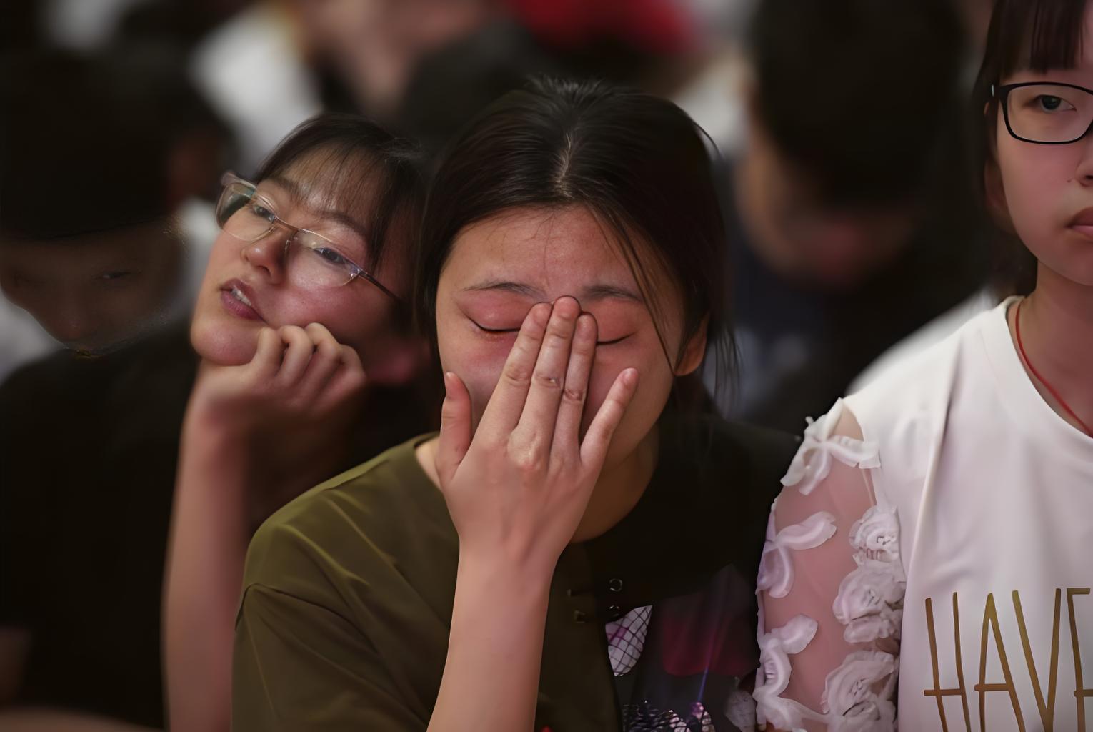 T&ocirc;i chỉ nhận ra điều n&agrave;y ở tuổi 46: Đừng bao giờ đăng 3 thứ n&agrave;y l&ecirc;n MXH, n&oacute; thể hiện EQ thấp v&agrave; một điều tệ hơn thế- Ảnh 2.