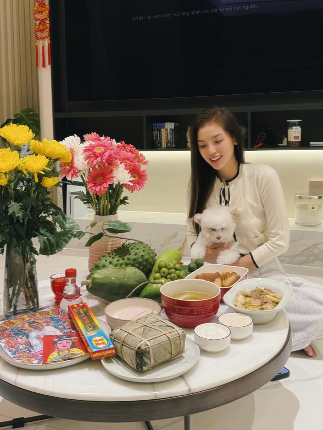 Thịt kho, b&aacute;nh t&eacute;t hại Kỳ Duy&ecirc;n cỡ n&agrave;y: 24h kh&ocirc;ng ăn g&igrave;, chỉ uống 6 chai nước- Ảnh 1.