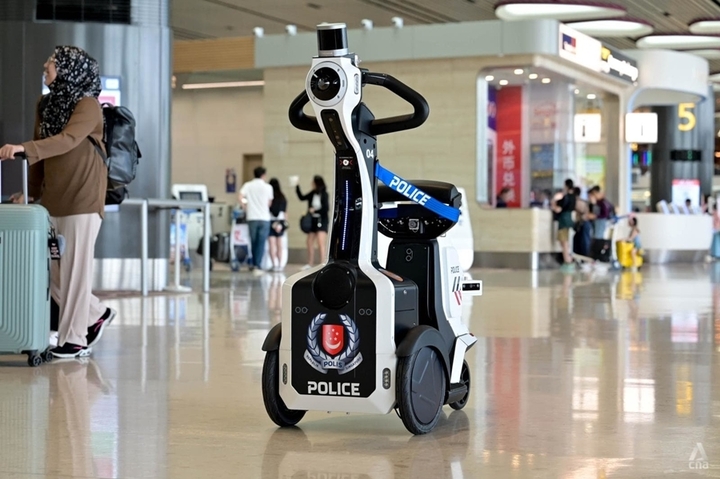 S&acirc;n bay Changi tốt nhất thế giới đẹp v&agrave; hiện đại cỡ n&agrave;o?- Ảnh 15.