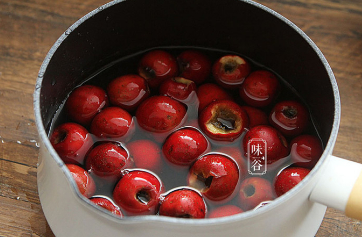 Đột quỵ rất "sợ" loại nước gi&aacute; rẻ n&agrave;y: Uống mỗi ng&agrave;y c&ograve;n gi&uacute;p "trẻ h&oacute;a" mạch m&aacute;u, hạ huyết &aacute;p- Ảnh 1.