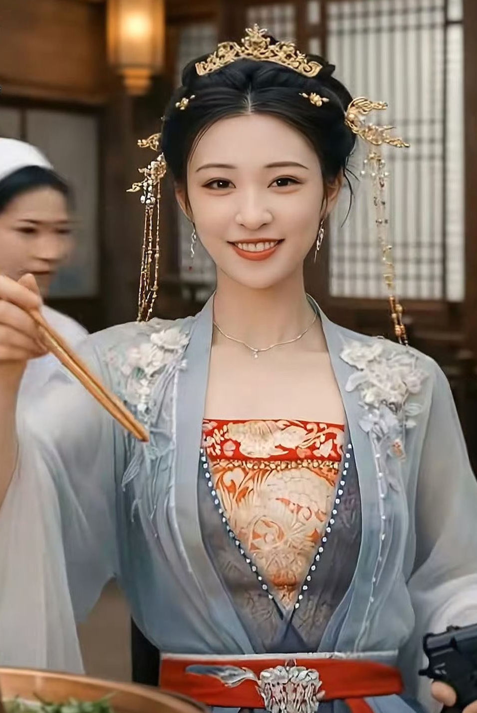 Gương mặt biến dạng của Vương Sở Nhiên, còn đâu nhan sắc đẹp ăn đứt Lưu Diệc Phi- Ảnh 2. Gương mặt biến dạng của Vương Sở Nhiên, còn đâu nhan sắc đẹp ăn đứt Lưu Diệc Phi- Ảnh 2.