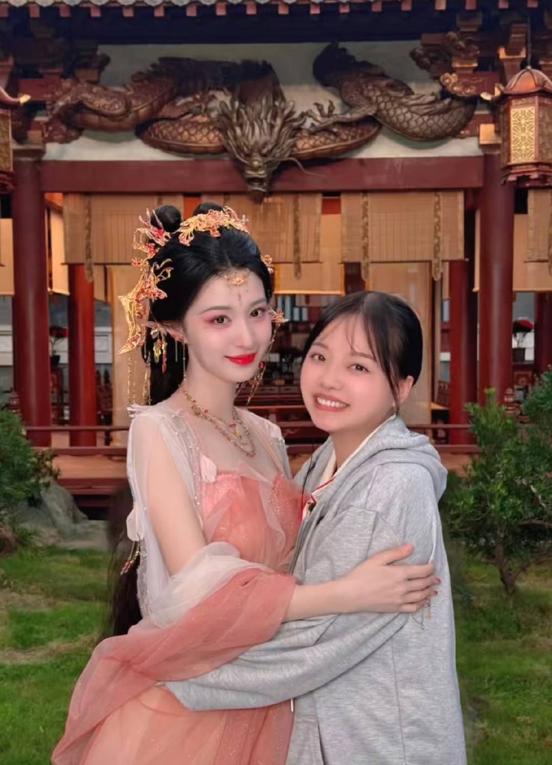 Gương mặt biến dạng của Vương Sở Nhiên, còn đâu nhan sắc đẹp ăn đứt Lưu Diệc Phi- Ảnh 3. Gương mặt biến dạng của Vương Sở Nhiên, còn đâu nhan sắc đẹp ăn đứt Lưu Diệc Phi- Ảnh 3.