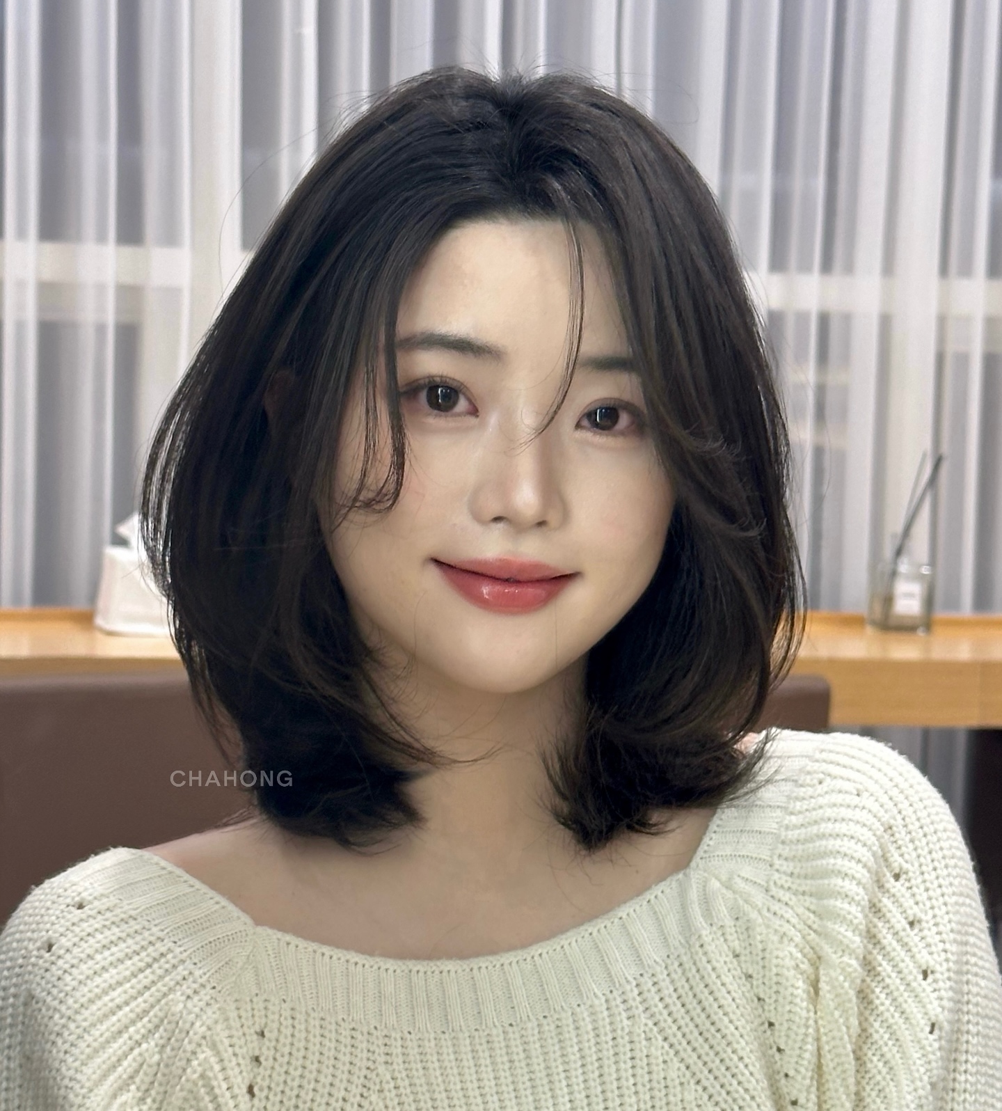 4 kiểu tóc ngắn đón Tết cho gương mặt tròn: Cực kỳ sang chảnh, 4 kiểu tóc ngắn đón Tết cho gương mặt tròn: Cực kỳ sang chảnh,