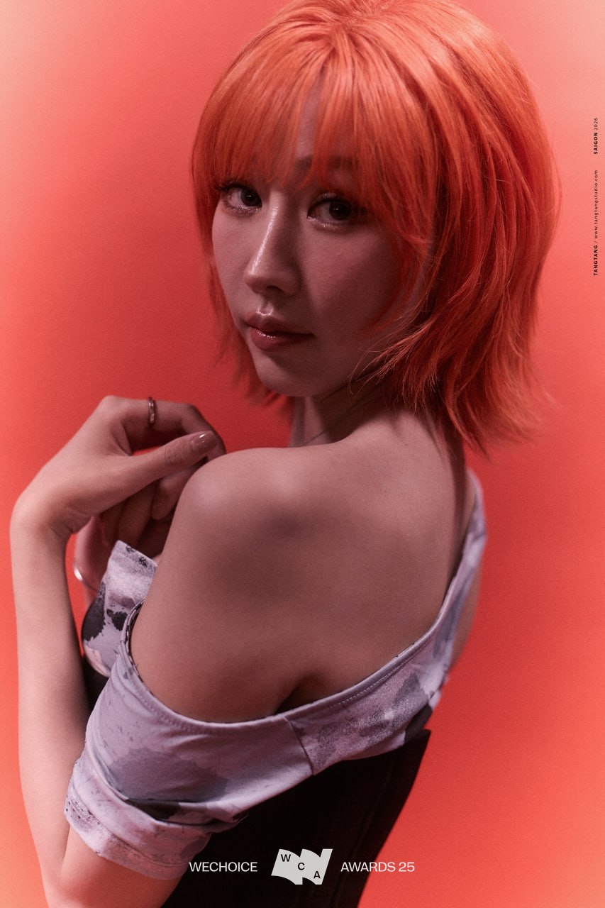 "Cam thường" bắt cận visual d&agrave;n mỹ nh&acirc;n Việt: MIN qu&aacute; trẻ trung, d&agrave;n Em Xinh nổi bật- Ảnh 2.