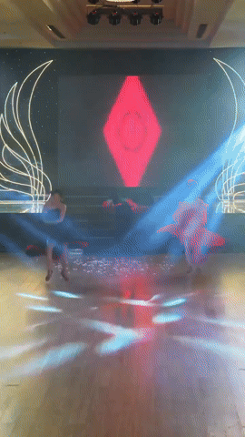 Kh&aacute;nh Thi qu&aacute; ch&oacute;i mắt: 7 năm mới trở lại s&agrave;n nhảy vẫn giật trọn spotlight, lấn &aacute;t cả Phan Hiển - Thu Hương- Ảnh 5.