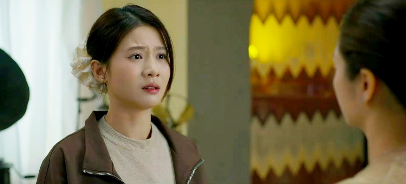 Nữ chính phim Việt giờ vàng EQ thấp cùng cực- Ảnh 3. Nữ chính phim Việt giờ vàng EQ thấp cùng cực- Ảnh 3.