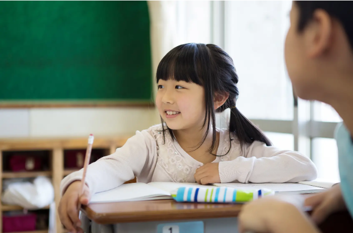 Gia đình có con gái nhất định phải ghi nhớ 8 điều này- Ảnh 3. Gia đình có con gái nhất định phải ghi nhớ 8 điều này- Ảnh 3.