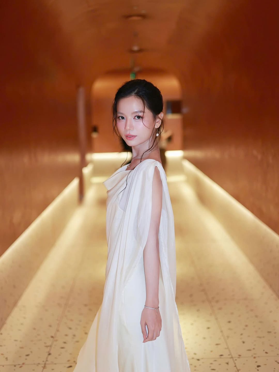 Mỹ nh&acirc;n n&agrave;y l&agrave; 