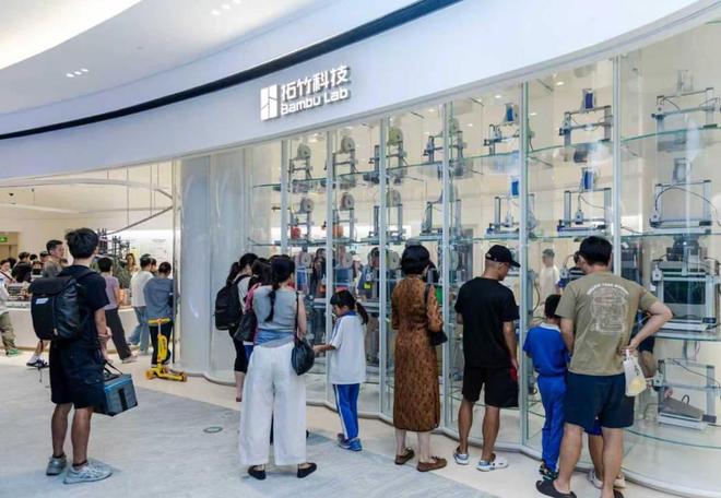 Sốc m&ugrave;a thưởng Tết: Doanh nghiệp 5 năm tuổi ph&aacute;t triển thần tốc, chi 374 tỷ đồng qu&agrave; Tết, tri &acirc;n c&aacute;c trường đại học của nh&acirc;n vi&ecirc;n- Ảnh 1.