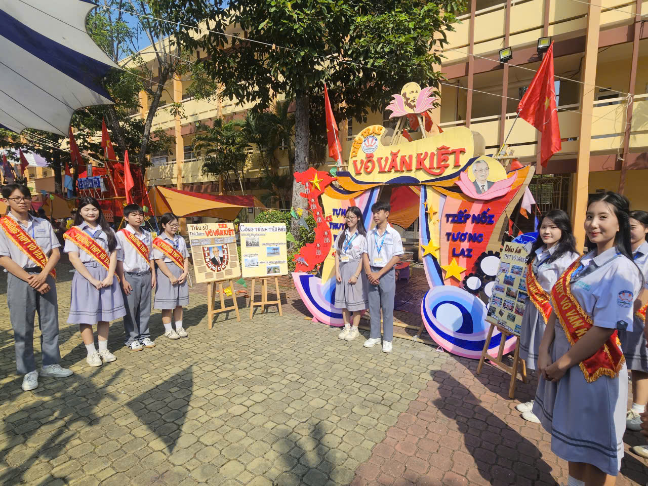 Tổ chức hội trại kh&ocirc;ng cho học sinh ở qua đ&ecirc;m, Sở GD-ĐT TPHCM n&oacute;i g&igrave;?- Ảnh 1.