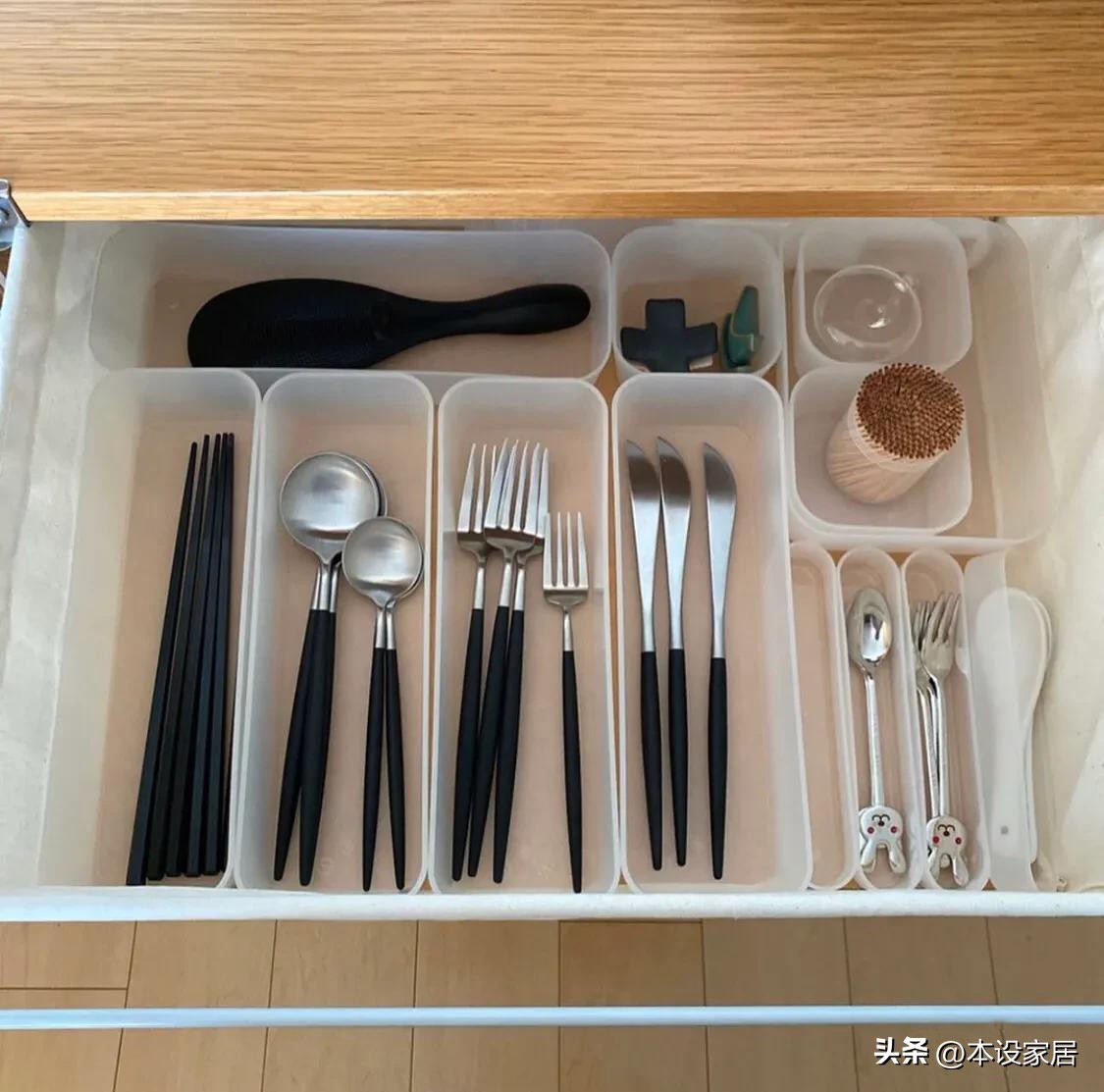 Một ng&ocirc;i nh&agrave; c&oacute; thể sạch đến mức n&agrave;o? Bước v&agrave;o căn hộ 42m&sup2; của người phụ nữ 53 tuổi n&agrave;y, t&ocirc;i chỉ muốn&hellip; về dọn lại nh&agrave; m&igrave;nh ngay lập tức- Ảnh 11.