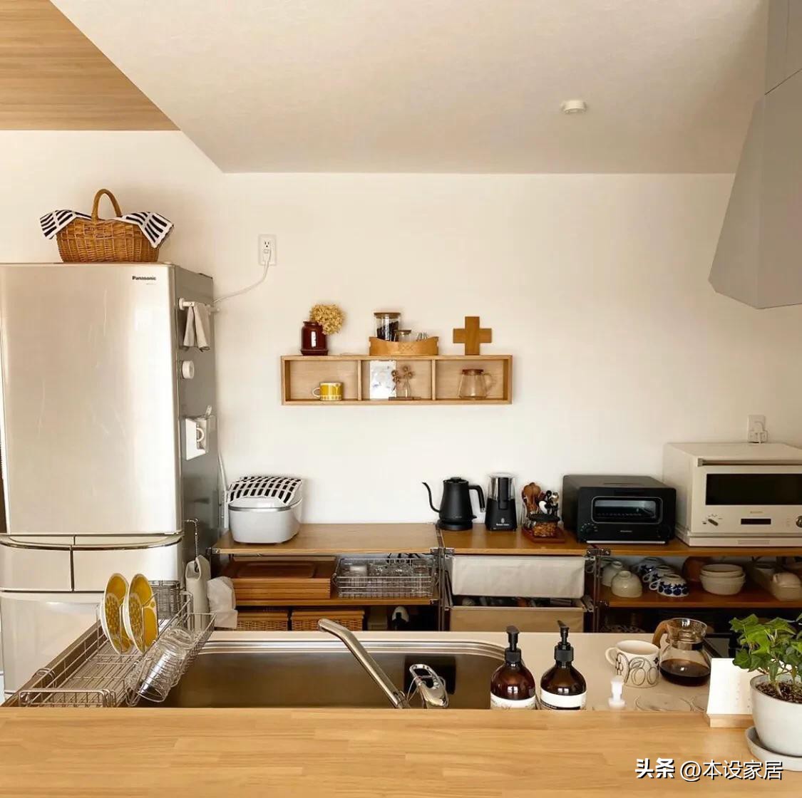 Một ng&ocirc;i nh&agrave; c&oacute; thể sạch đến mức n&agrave;o? Bước v&agrave;o căn hộ 42m&sup2; của người phụ nữ 53 tuổi n&agrave;y, t&ocirc;i chỉ muốn&hellip; về dọn lại nh&agrave; m&igrave;nh ngay lập tức- Ảnh 14.