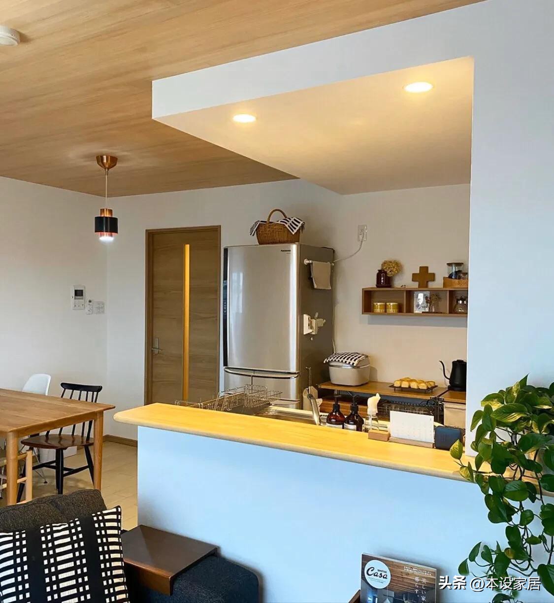 Một ng&ocirc;i nh&agrave; c&oacute; thể sạch đến mức n&agrave;o? Bước v&agrave;o căn hộ 42m&sup2; của người phụ nữ 53 tuổi n&agrave;y, t&ocirc;i chỉ muốn&hellip; về dọn lại nh&agrave; m&igrave;nh ngay lập tức- Ảnh 10.