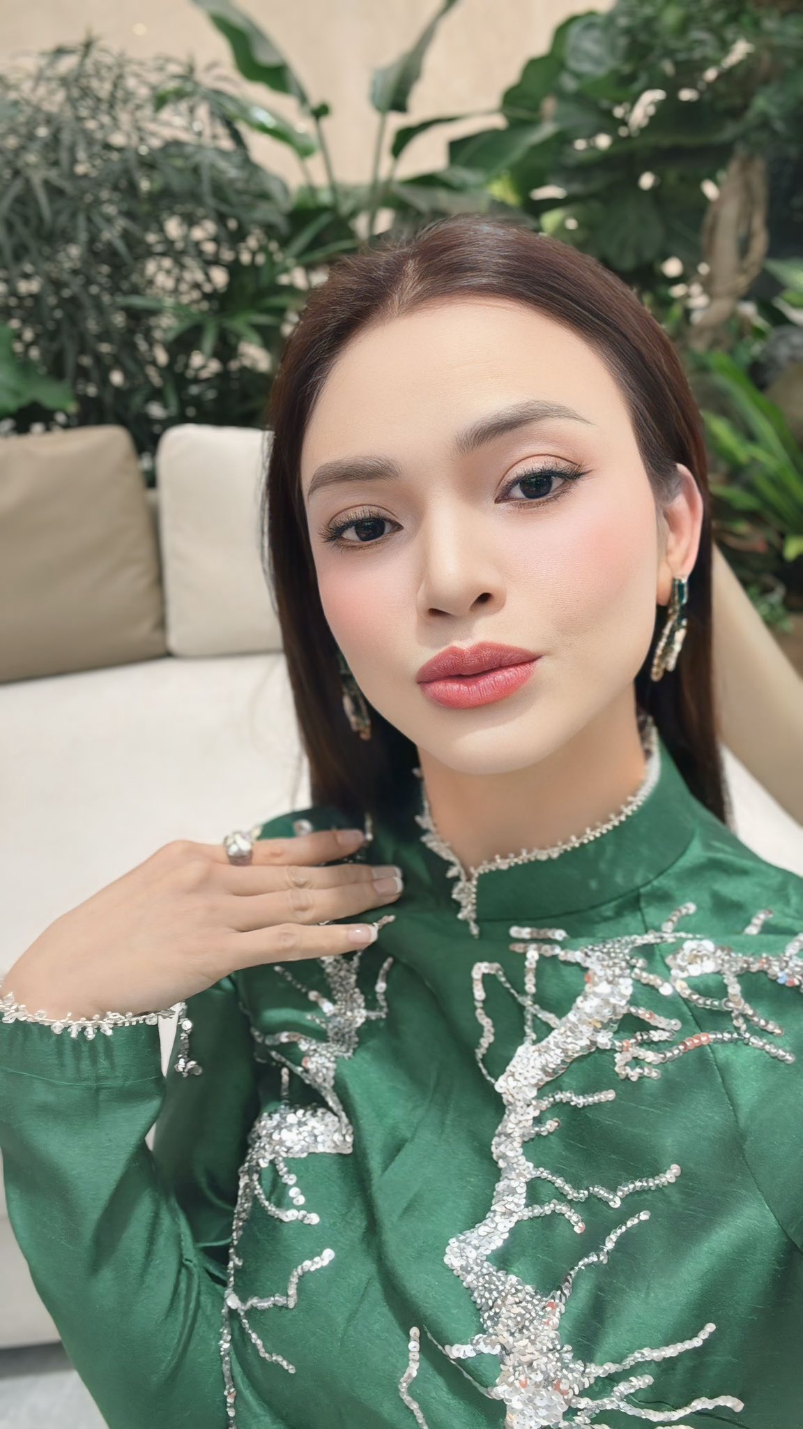 Nữ NSND sở hữu biệt phủ 10.000m2 ở H&agrave; Nội, 42 tuổi t&aacute;i h&ocirc;n, vừa x&acirc;y biệt thự mới 10 ph&ograve;ng ngủ- Ảnh 1.