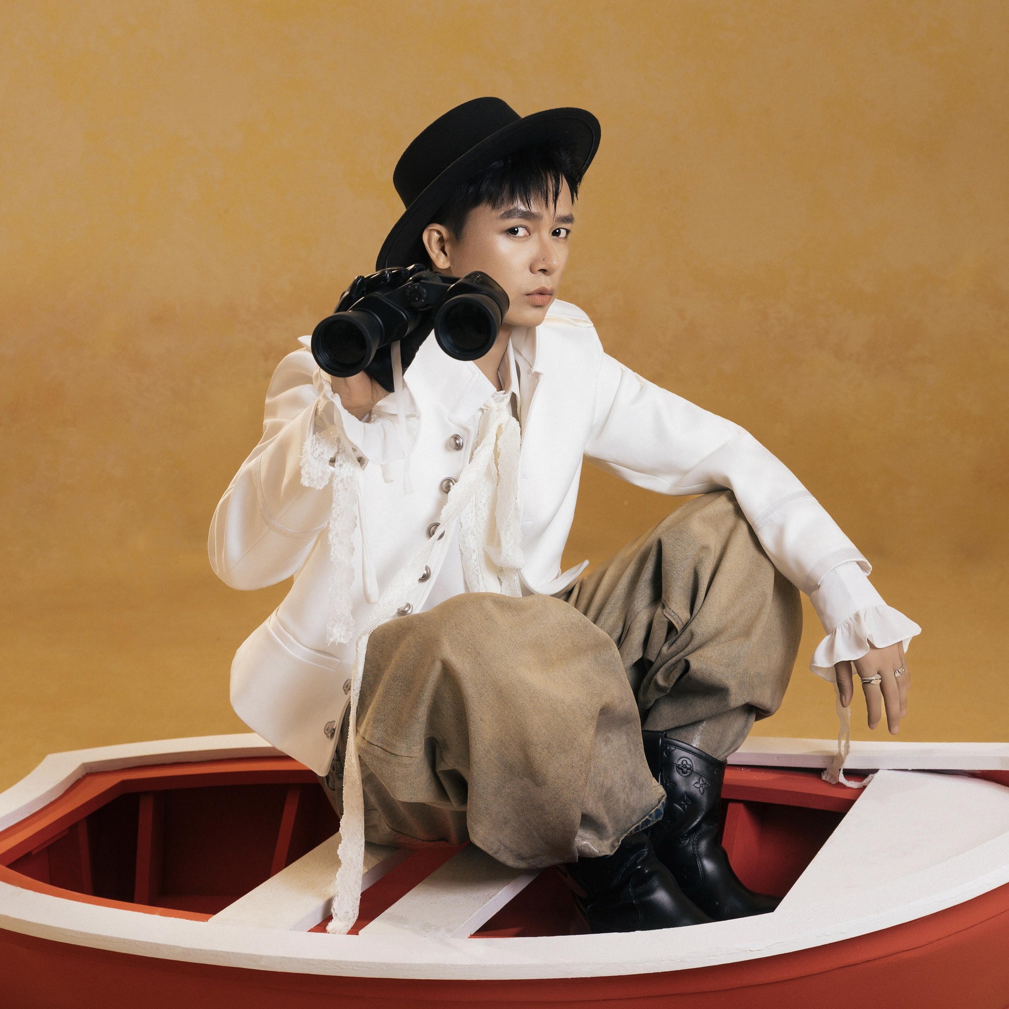 Nhạc sĩ đắt show nhất Việt Nam t&igrave;nh tứ cạnh g&aacute;i xinh, 1 h&agrave;nh động l&agrave;m c&otilde;i mạng ph&aacute;t sốt- Ảnh 5.