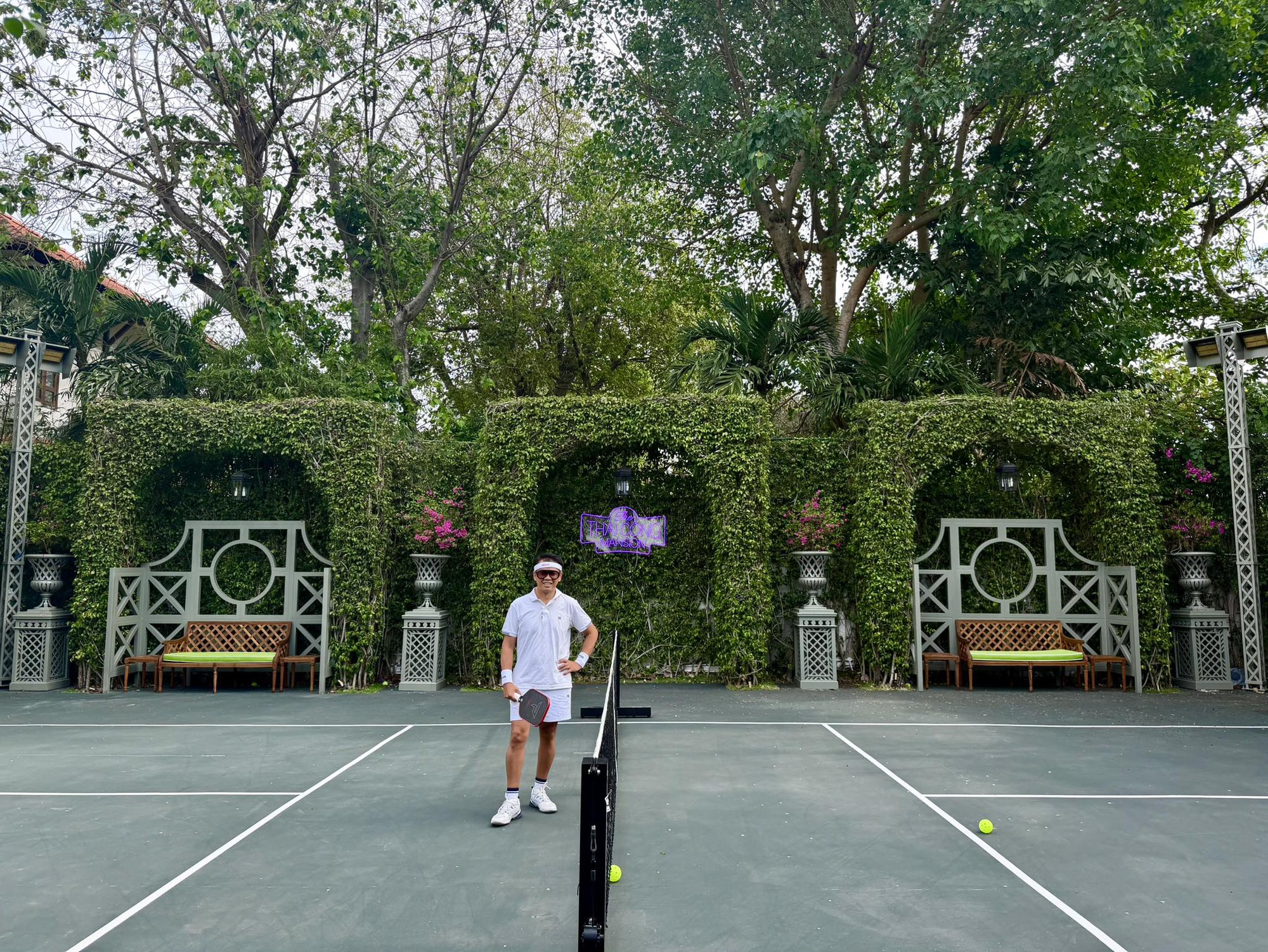 Th&aacute;i C&ocirc;ng phản ph&aacute;o- Ảnh 9.