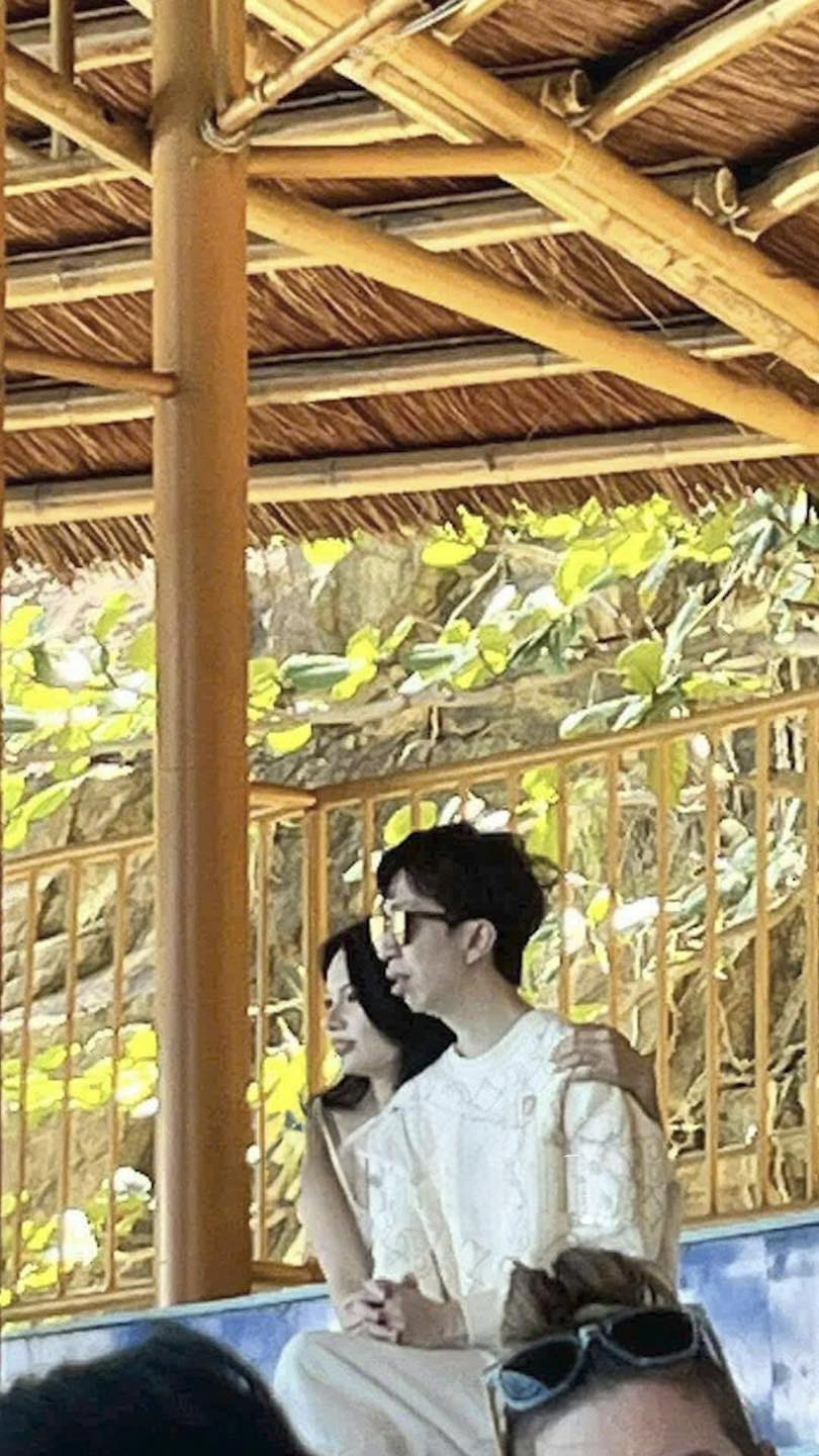 "T&oacute;m d&iacute;nh" cảnh t&igrave;nh tứ của ViruSs v&agrave; nữ trợ l&yacute; Thảo Đ&acirc;y ở Quy Nhơn- Ảnh 2.