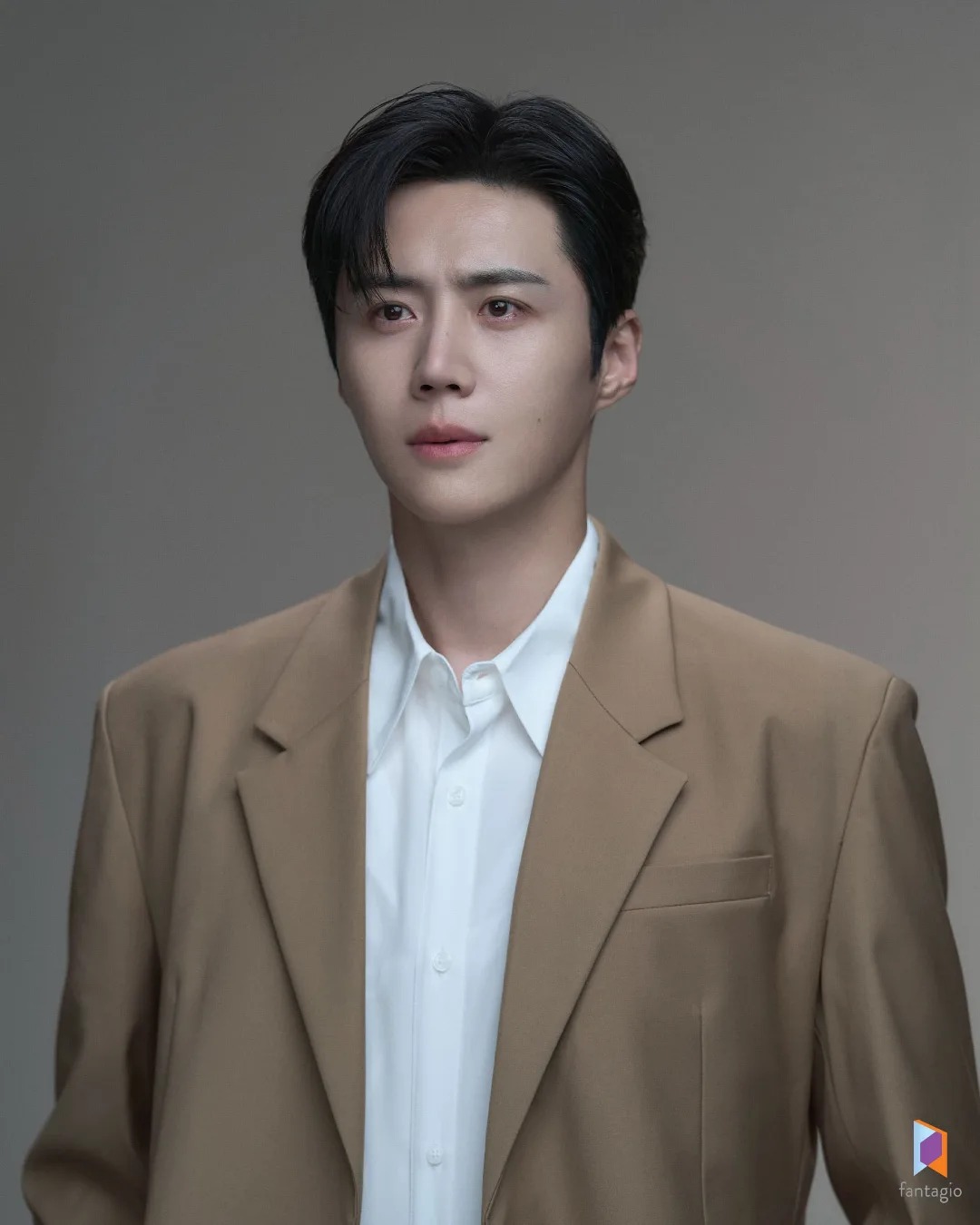 Kim Seon Ho: Mỹ nam ngụp lặn trong scandal r&uacute;ng động, c&aacute;i kết tồi tệ nhất- Ảnh 8.