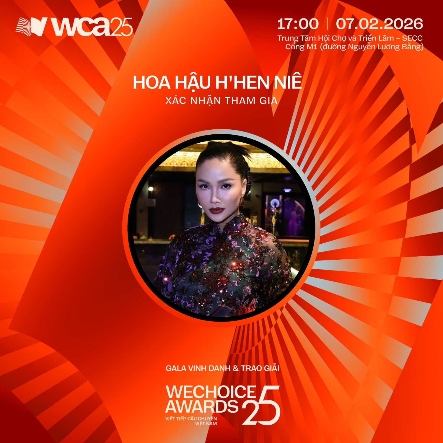 Thảm đỏ được mong chờ nhất năm: Lan Khu&ecirc; - Hương Giang dự 