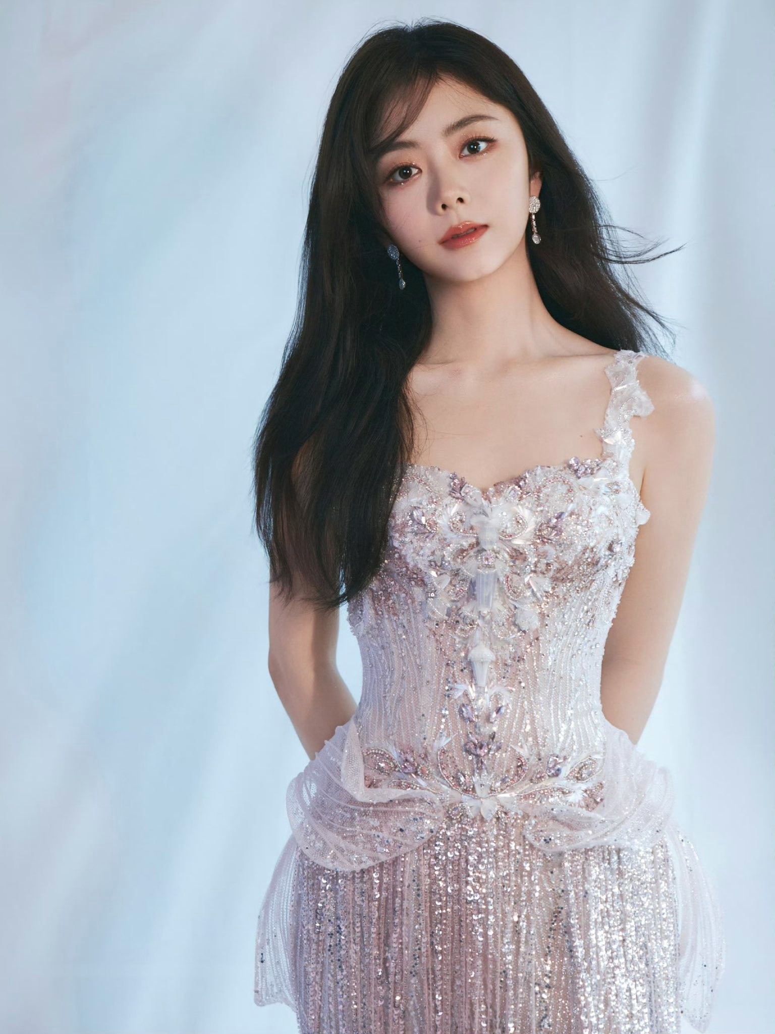 Th&aacute;nh hack tuổi đẹp nhất Trung Quốc m&ecirc; t&iacute;t local brand Việt- Ảnh 9.