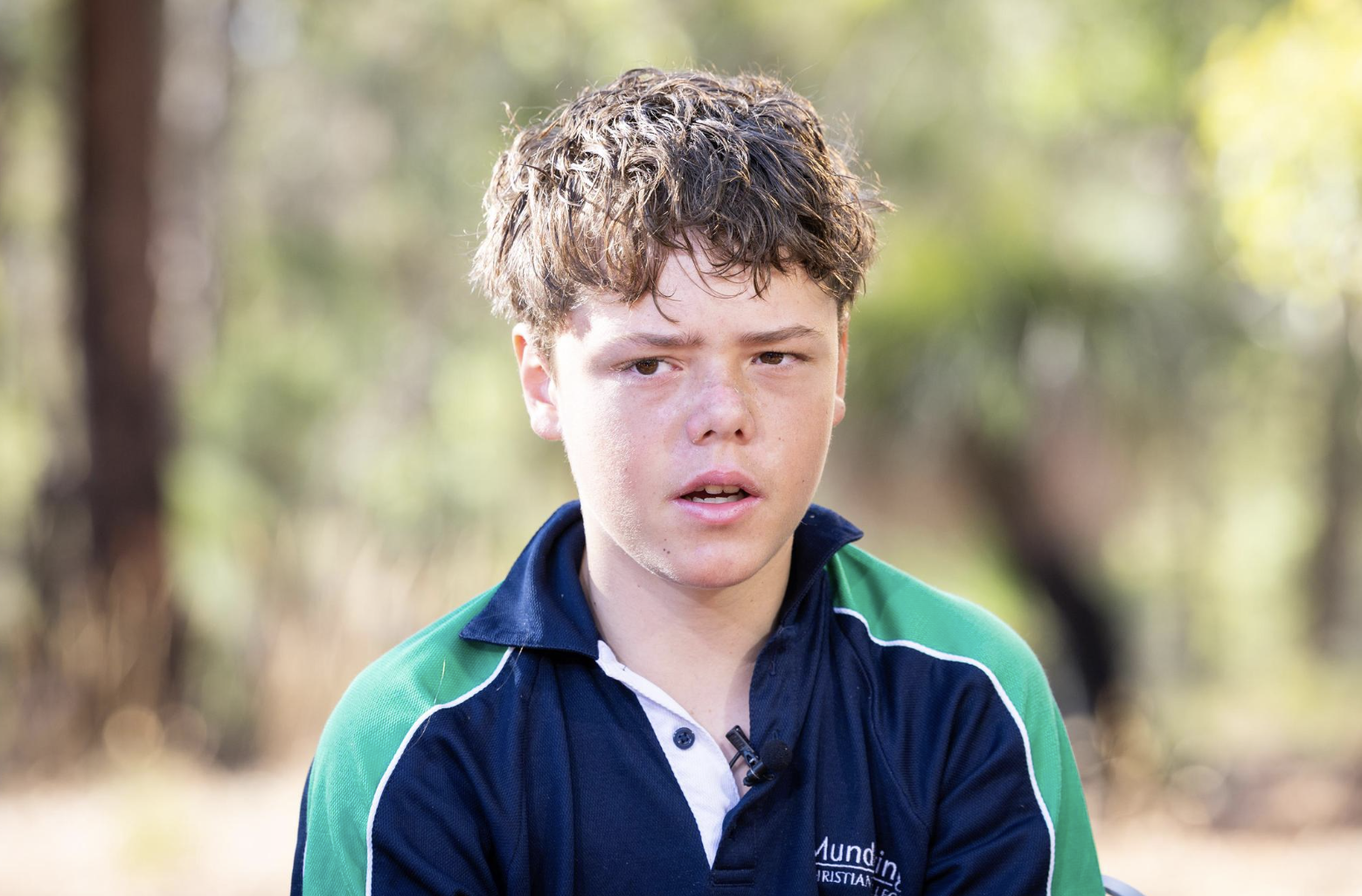 Cả thế giới sửng sốt trước c&acirc;u chuyện cậu b&eacute; 13 tuổi bơi hơn 4km vượt d&ograve;ng &ldquo;nghẹt thở&rdquo; để cứu sống cả gia đ&igrave;nh- Ảnh 1.