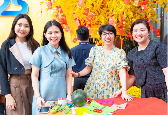 Một trường đại học g&acirc;y bất ngờ khi chi h&agrave;ng chục tỷ đồng thưởng Tết B&iacute;nh Ngọ 2026- Ảnh 3.