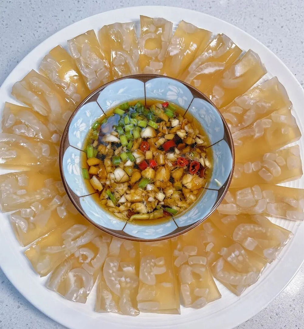 Da lợn một lần nữa trở th&agrave;nh t&acirc;m điểm ch&uacute; &yacute;? Chuy&ecirc;n gia cảnh b&aacute;o: H&atilde;y nhớ 3 lưu &yacute; quan trọng khi ăn để tăng collagen, b&ocirc;i trơn khớp- Ảnh 2.