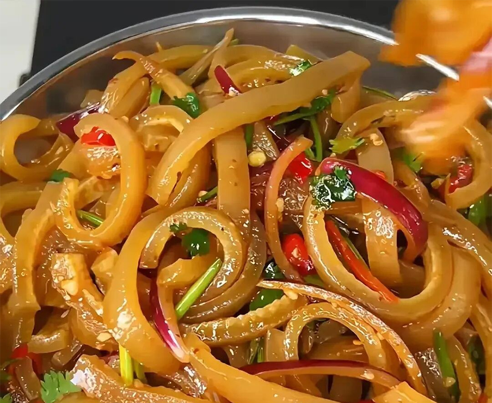 Da lợn một lần nữa trở th&agrave;nh t&acirc;m điểm ch&uacute; &yacute;? Chuy&ecirc;n gia cảnh b&aacute;o: H&atilde;y nhớ 3 lưu &yacute; quan trọng khi ăn để tăng collagen, b&ocirc;i trơn khớp- Ảnh 3.