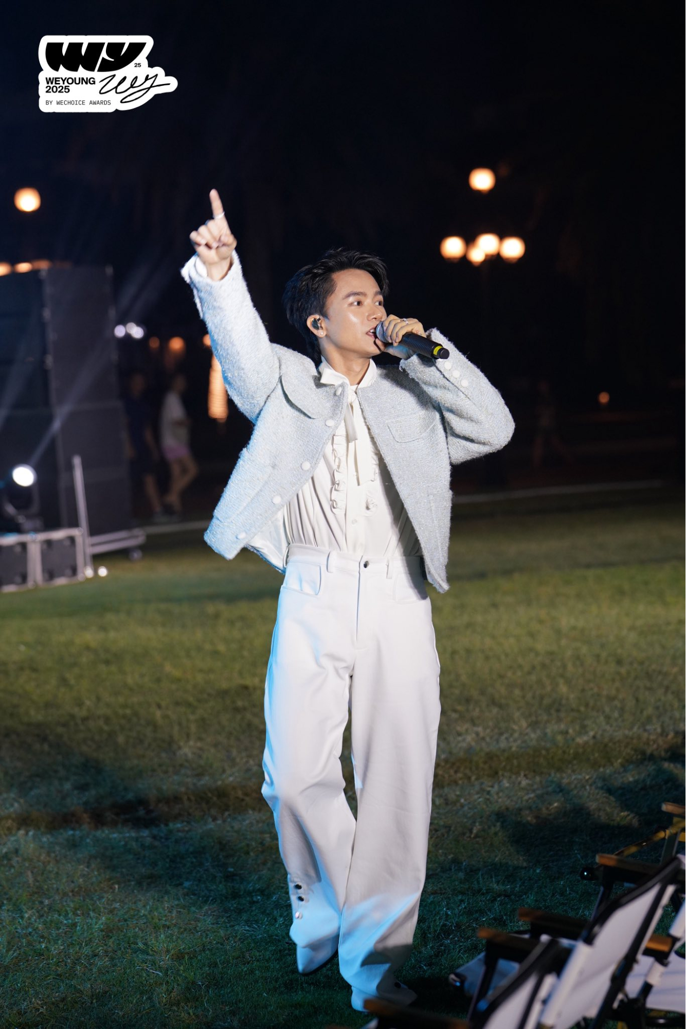 Trăm Phần Trăm Trẻ Live Session: Bữa tiệc &acirc;m nhạc khiến Gen Z đứng ngồi kh&ocirc;ng y&ecirc;n, c&agrave;ng nghe c&agrave;ng &ldquo;d&iacute;nh&rdquo;- Ảnh 7.