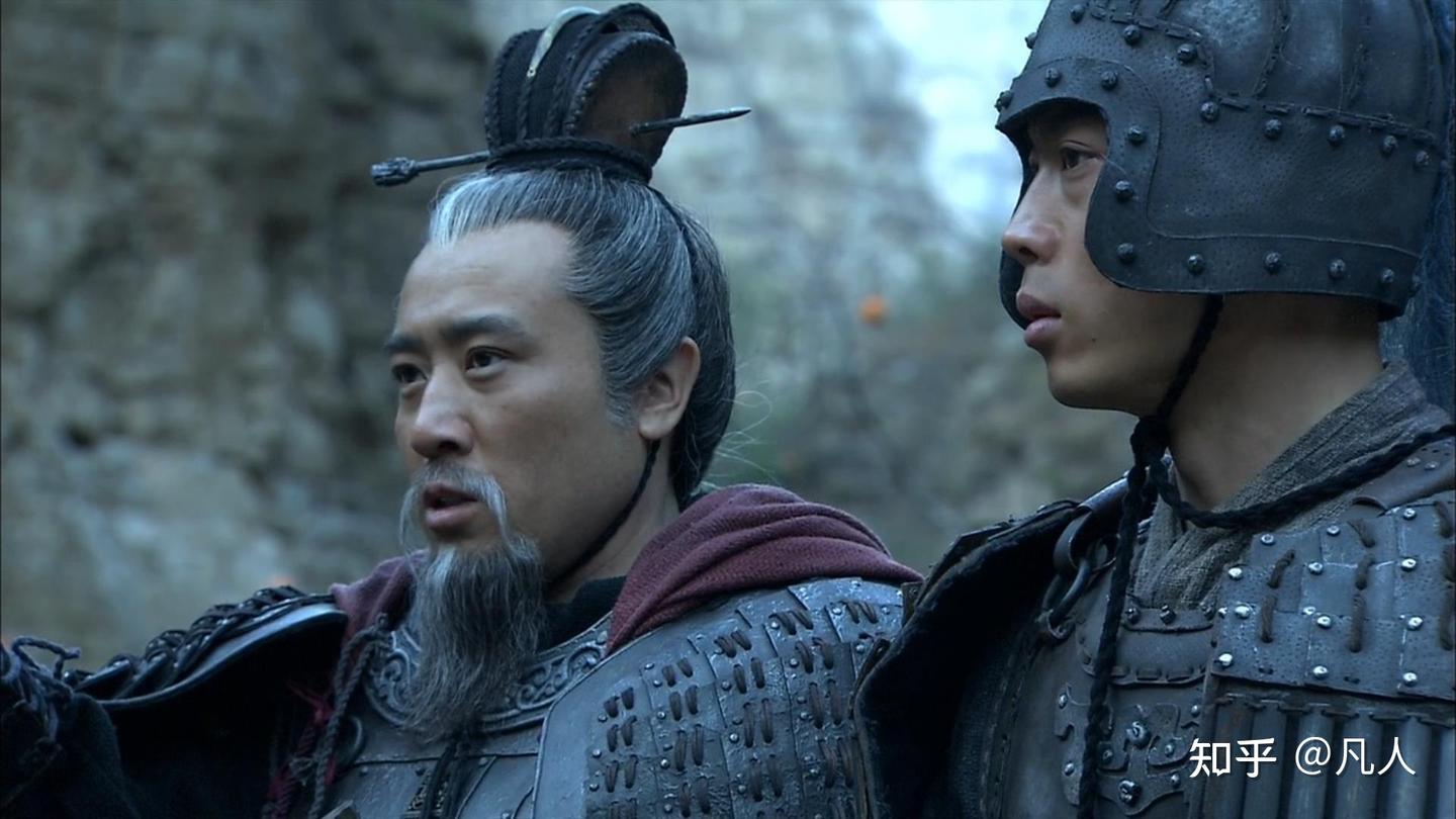 Quan Vũ ng&atilde; ngựa mới tỉnh ngộ: Lưu Bị kh&ocirc;ng phải l&agrave; chủ Thục H&aacute;n, kẻ đứng sau thực sự l&agrave; người n&agrave;y- Ảnh 2.